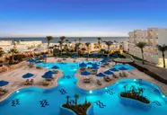 Doubletree by Hilton Sharks Bay