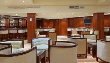 Doubletree by Hilton Sharks Bay