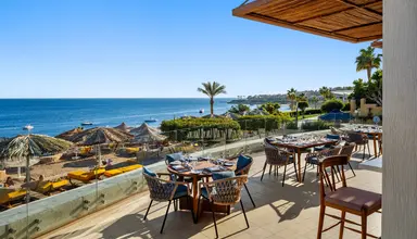 Doubletree by Hilton Sharks Bay