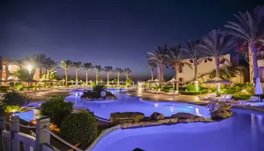Dream Lagoon & Aqua Park Resort