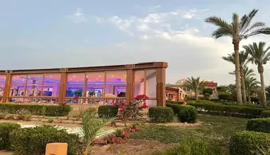 Dream Lagoon & Aqua Park Resort