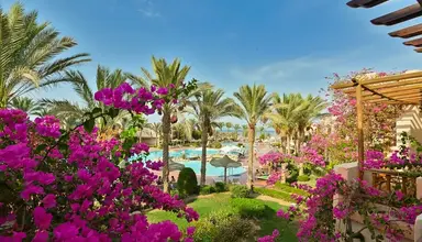 Dream Lagoon & Aqua Park Resort