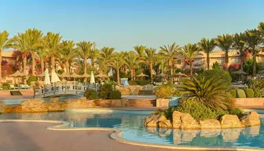 Dream Lagoon & Aqua Park Resort