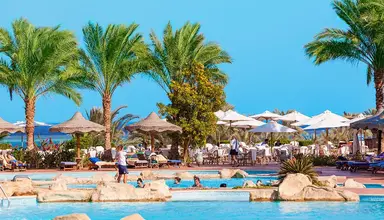 Dream Lagoon & Aqua Park Resort