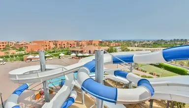 Dream Lagoon & Aqua Park Resort