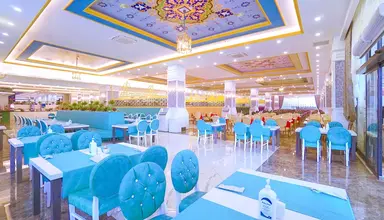 Dream World Palace