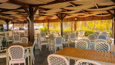 Dream World Resort & Spa