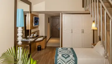 Dream World Resort & Spa