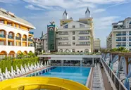 Dream World Resort & Spa