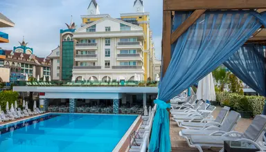 Dream World Resort & Spa
