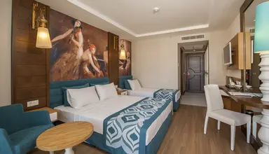 Dream World Resort & Spa