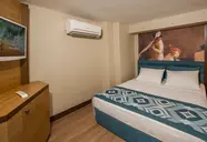 Dream World Resort & Spa