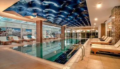 Dream World Resort & Spa