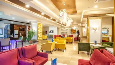 Dream World Resort & Spa