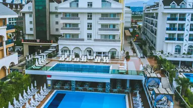 Dream World Resort & Spa