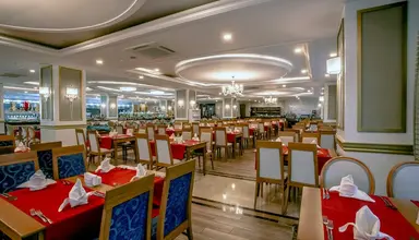 Dream World Resort & Spa