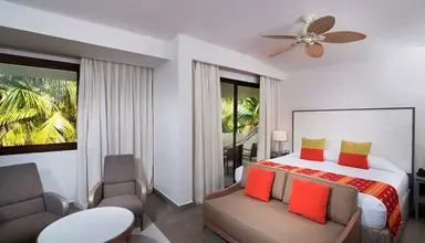 Dreams Flora Resort & Spa