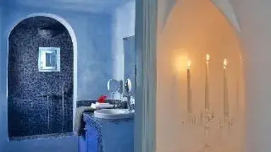 Dreams Luxury Suites