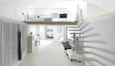 Dreams Luxury Suites