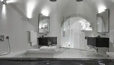 Dreams Luxury Suites