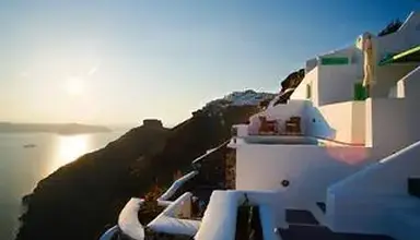 Dreams Luxury Suites