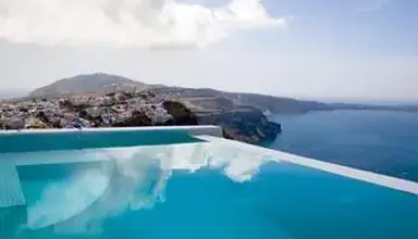 Dreams Luxury Suites