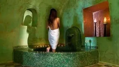 Dreams Luxury Suites