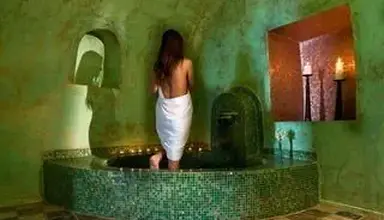 Dreams Luxury Suites