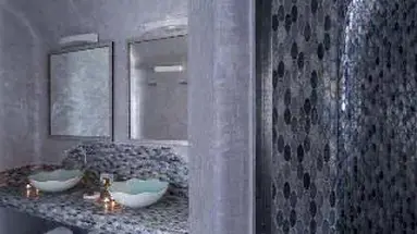 Dreams Luxury Suites