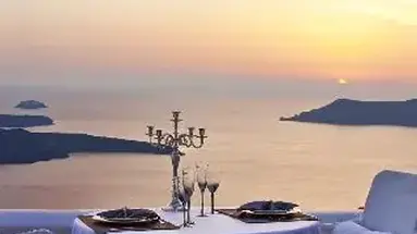 Dreams Luxury Suites