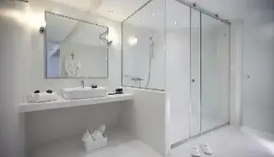 Dreams Luxury Suites