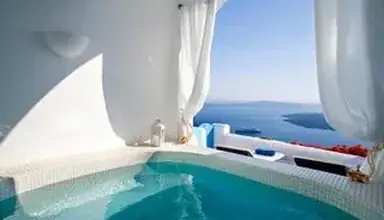 Dreams Luxury Suites
