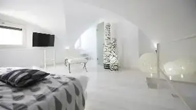 Dreams Luxury Suites