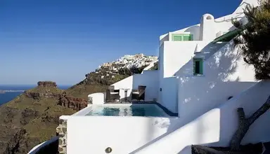Dreams Luxury Suites