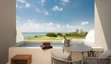 Dreams Vista Cancun Golf & Spa Resort