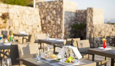 Dubrovnik Palace