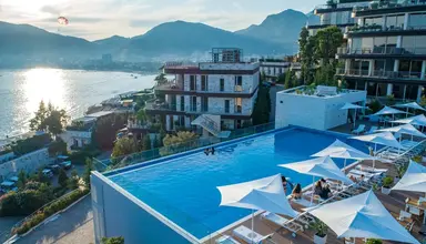 Dukley Hotel & Resort