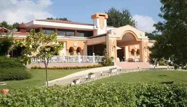 Duni Royal Holiday Village