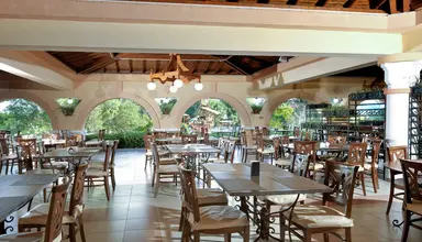 Duni Royal Holiday Village