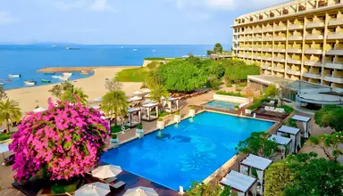 Dusit Thani Pattaya