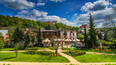 Dwa Księżyce