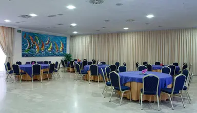 Dwo Valencia by Checkin