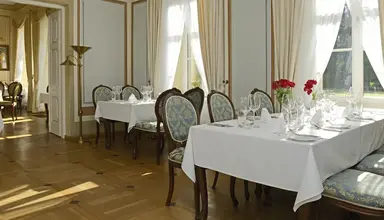 Dwór Kombornia