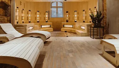 Dwór Uphagena Arche