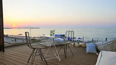 Dyo Suites