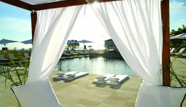 E Hotel Spa and Resort