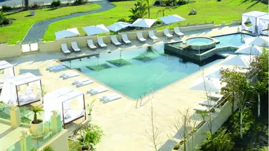 E Hotel Spa and Resort