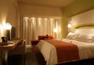 E Hotel Spa and Resort