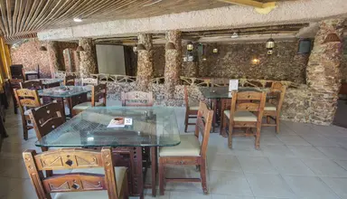 Eagles Down Town Zahabia Resort