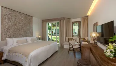 Eden Beach Resort & Spa